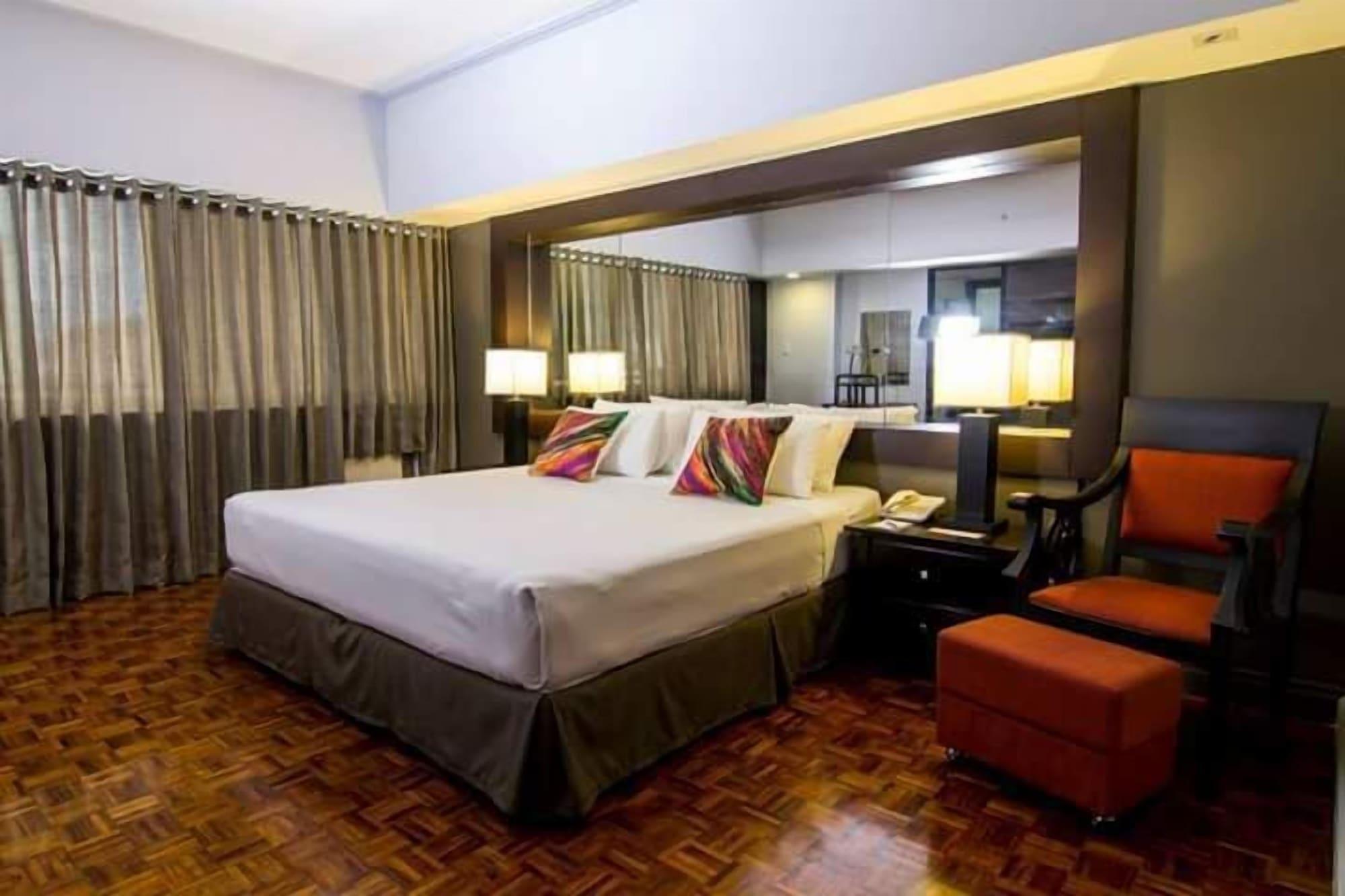 Copacabana Apartment Hotel Pasay Extérieur photo