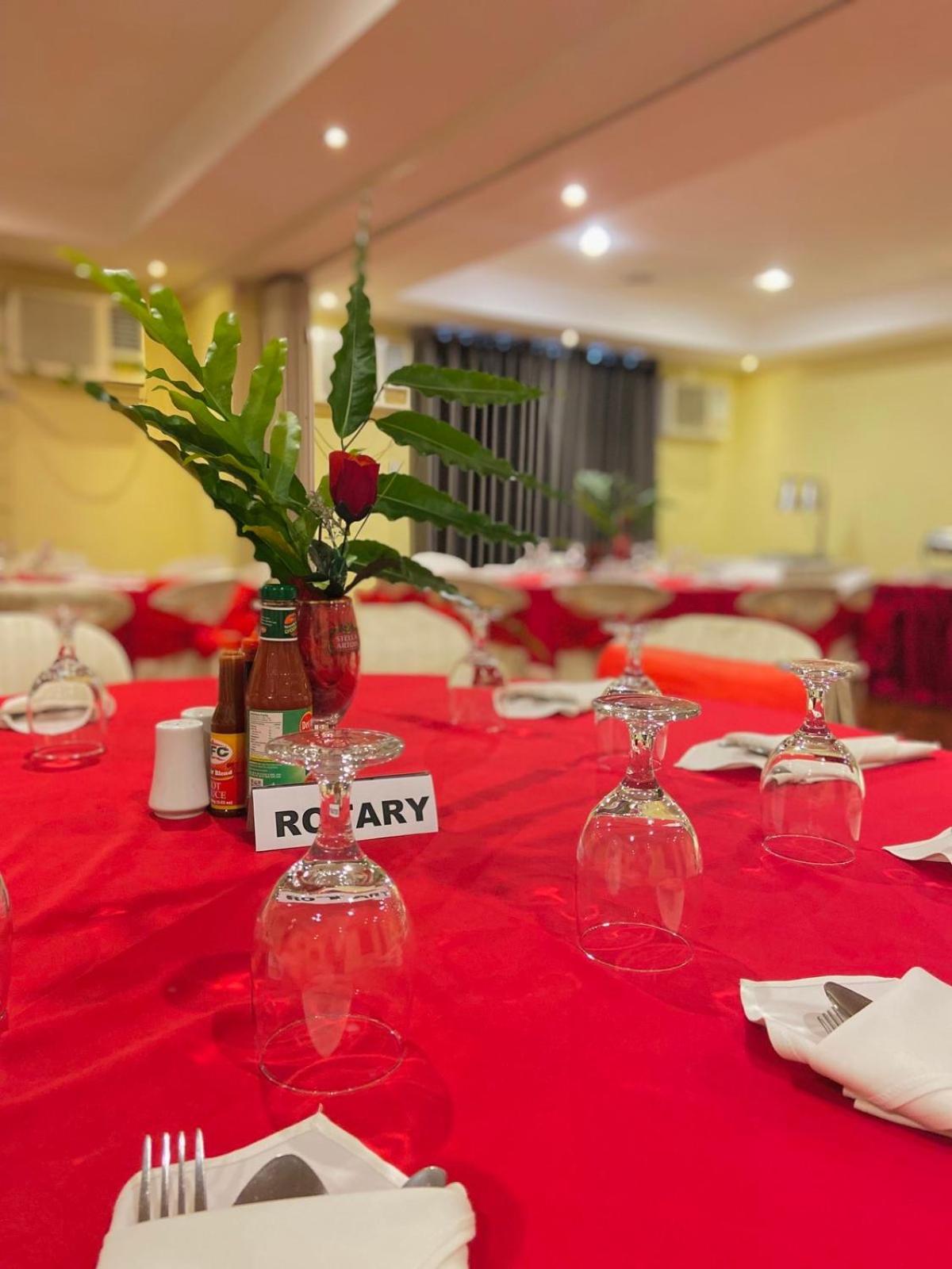 Copacabana Apartment Hotel Pasay Extérieur photo