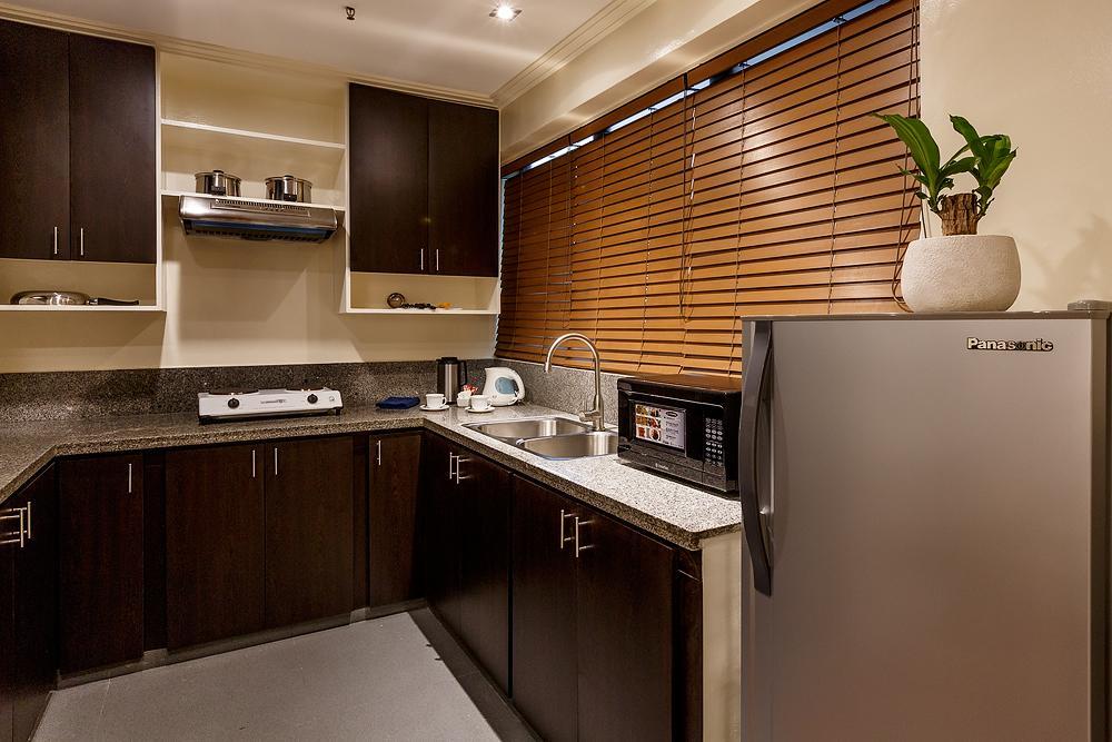 Copacabana Apartment Hotel Pasay Extérieur photo