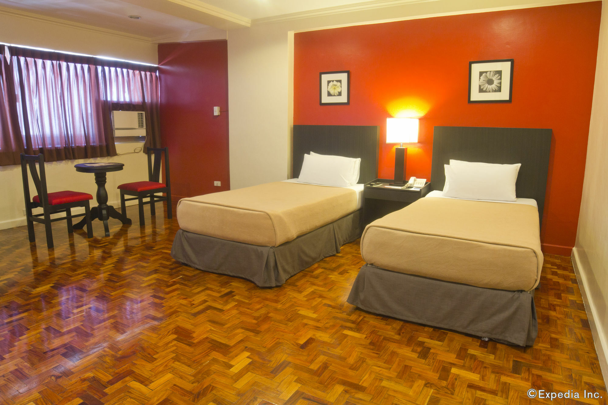 Copacabana Apartment Hotel Pasay Extérieur photo
