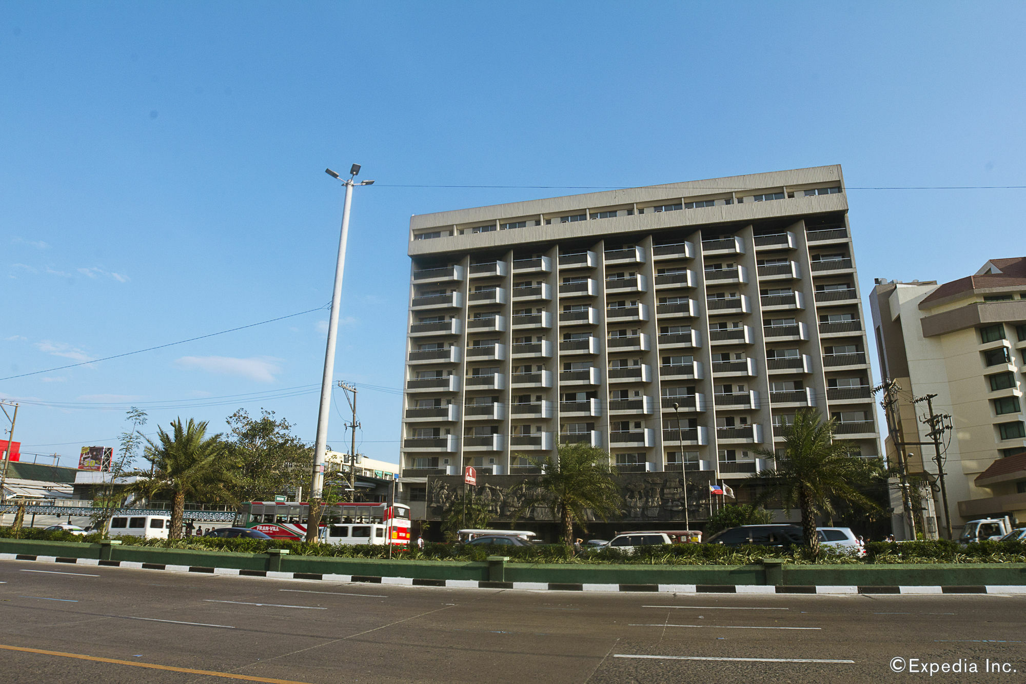 Copacabana Apartment Hotel Pasay Extérieur photo